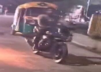 बाइक चोरी कर भाग रहा था चोर, GPS ट्रैकर ने भेजा अलर्ट, फिर…