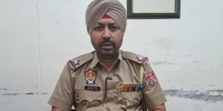 एक हाथ पर दिल, दूसरे पर नाम… पटियाला में नीले ड्रम में मिली लड़की की लाश