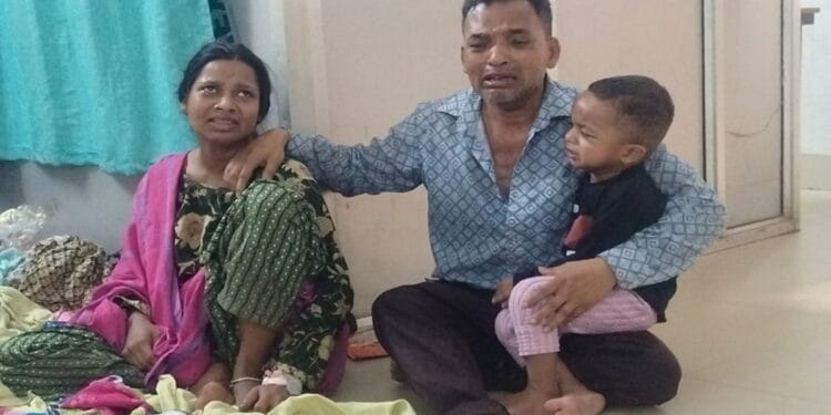 मां ने डेढ़ माह के बेटे को चलती ट्रेन से फेंका, हल्ला मचाकर लोगों ने बचाई दूसरे बच्चे की जान