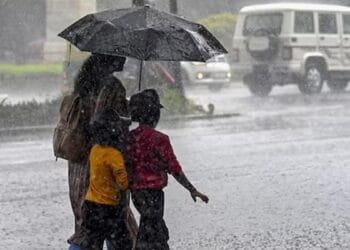 बिहार में झमाझम बारिश… गर्मी का कहर थमा, मौसम ने ली करवट