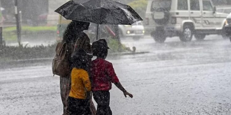 बिहार में झमाझम बारिश… गर्मी का कहर थमा, मौसम ने ली करवट