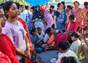 महाराष्ट्र: पुणे जहरीली शराब कांड में बड़ा एक्शन, 14 मौतों के बाद 9 पुलिसकर्मी सस्पेंड