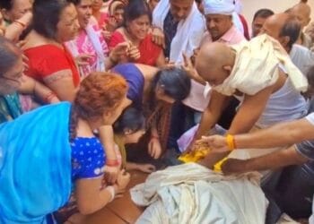 ‘पुलिस सुनती तो बच जाती जान…’ गाजीपुर विनीत राय मर्डर केस में पीड़ित पिता का फूटा गुस्सा, कटरा गैंग पर लगाया आरोप