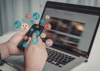 बच्चों को Online खतरों से बचाने के लिए Malaysia का सख्त कानून, 16 साल से कम उम्र के लिए Social Media बैन