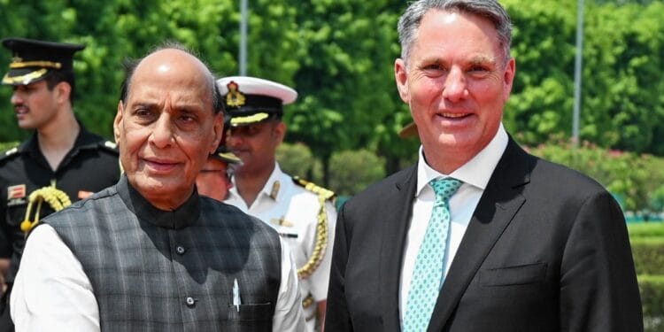 India-Australia Relations | भारत-ऑस्ट्रेलिया रक्षा संबंध होंगे मजबूत! पीएम मोदी के दौरे में रक्षा और समुद्री सुरक्षा पर रहेगा मुख्य फोकस