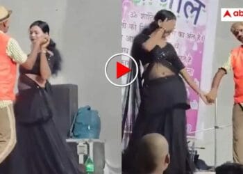 बुजुर्ग महिला की मौत पर परिवार ने रातभर करवाया ‘लौंडा डांस’, वीडियो वायरल