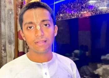 रुड़की से IIT, मैकेनिकल में इंजीनियरिंग और ऑनलाइन प्रवचन… लड़कियों को ऐसे फंसाता था बाबा बना अभिषेक मिश्रा