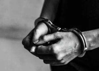 गुरुग्राम: बीफ़ पकाते हुए वीडियो अपलोड करने के बाद बंगाली महिला गिरफ़्तार